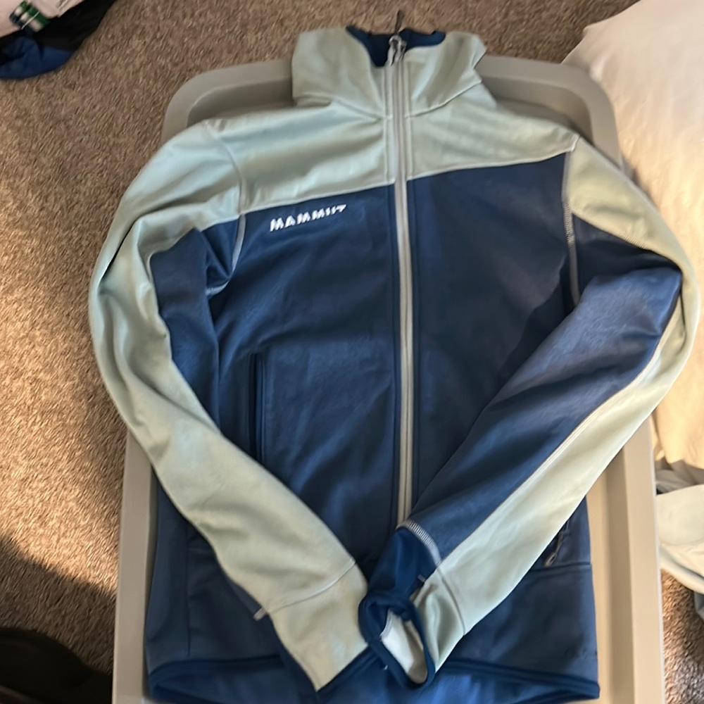 MAMMUT Swiss Design Jacket Size Small Full Zip Hoodie Polartec Fleece